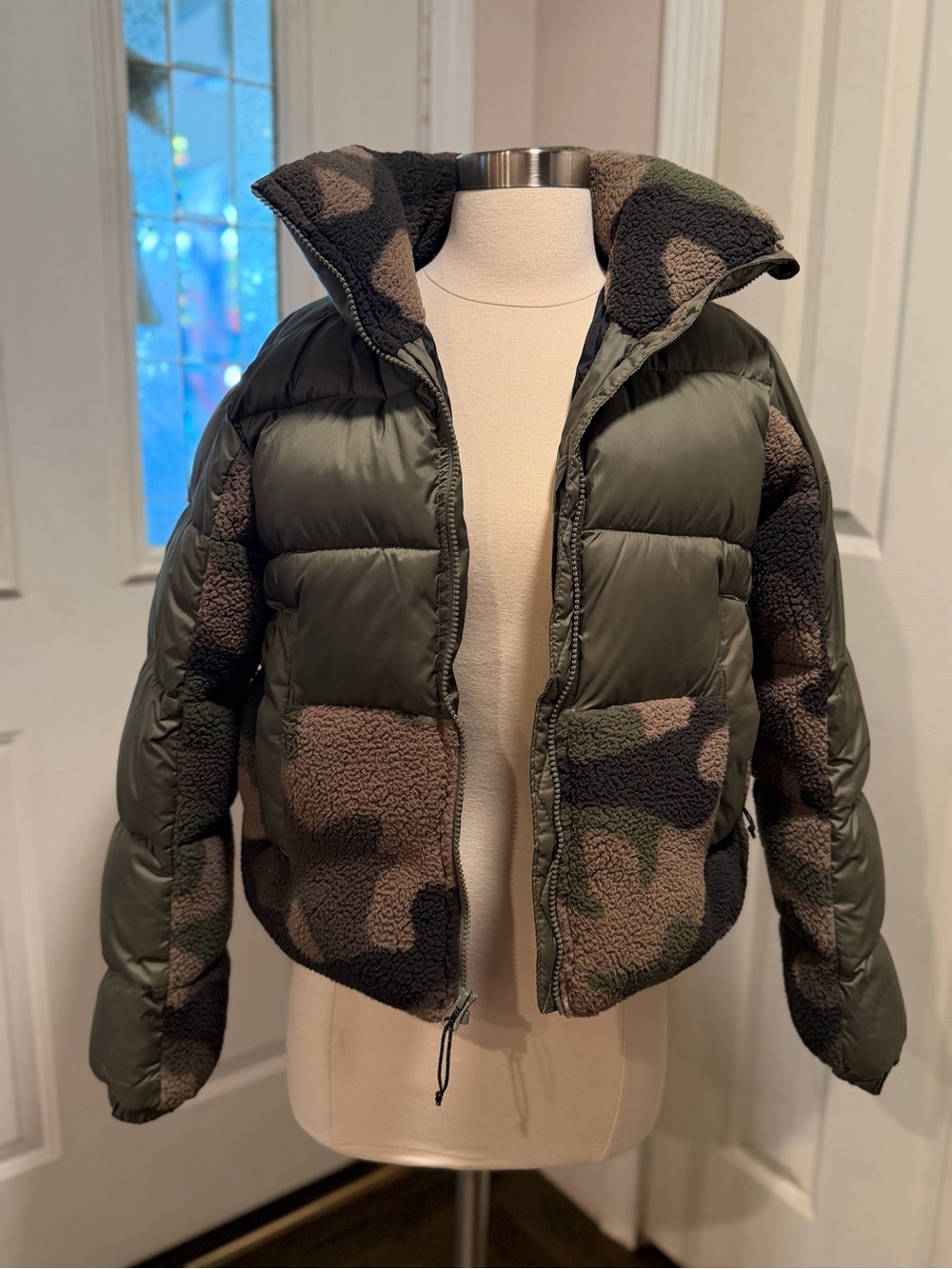 Columbia Olive Green Puffer Jacket with Camouflage Sherpa